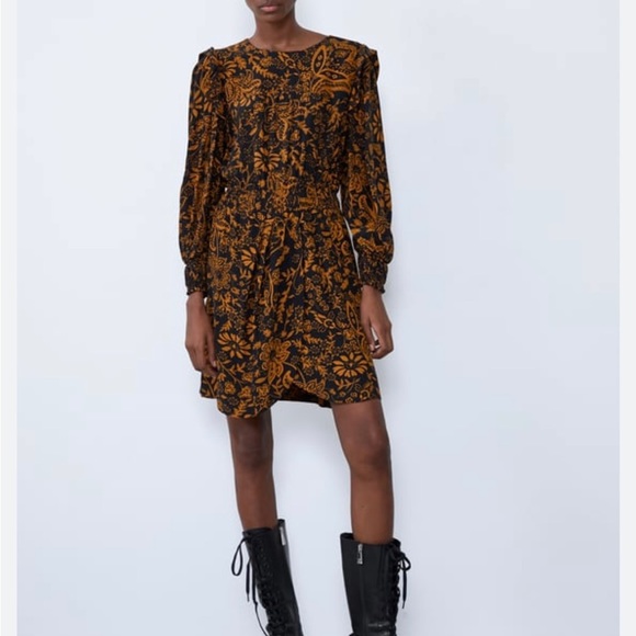 Zara Dresses & Skirts - Zara Printed Mini Dress